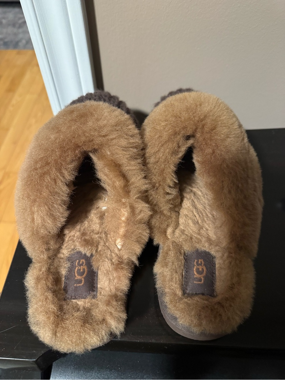 UGG Chestnut Fur-Lined outdoor Slip-On Slippers